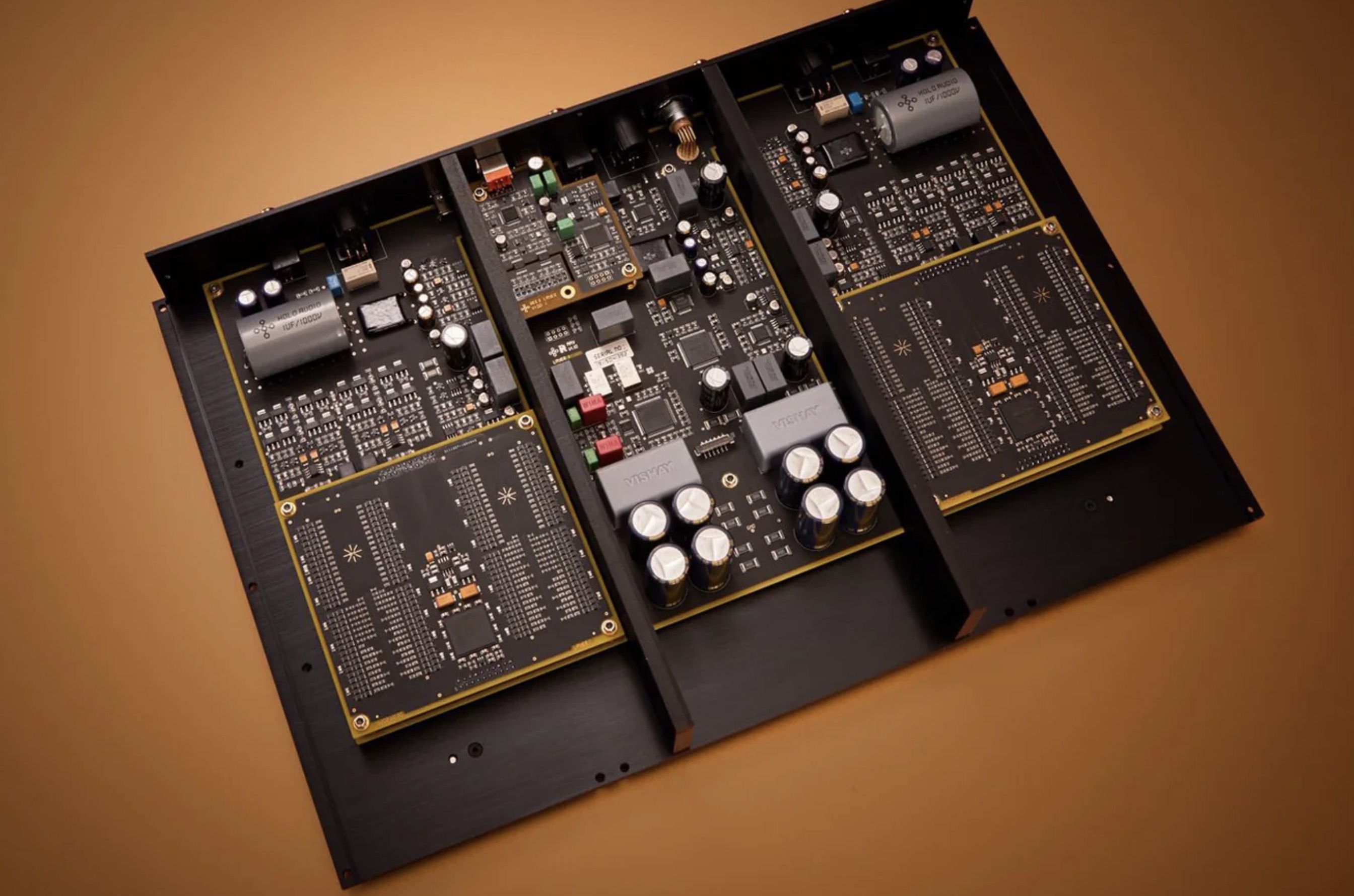 Holo Audio May