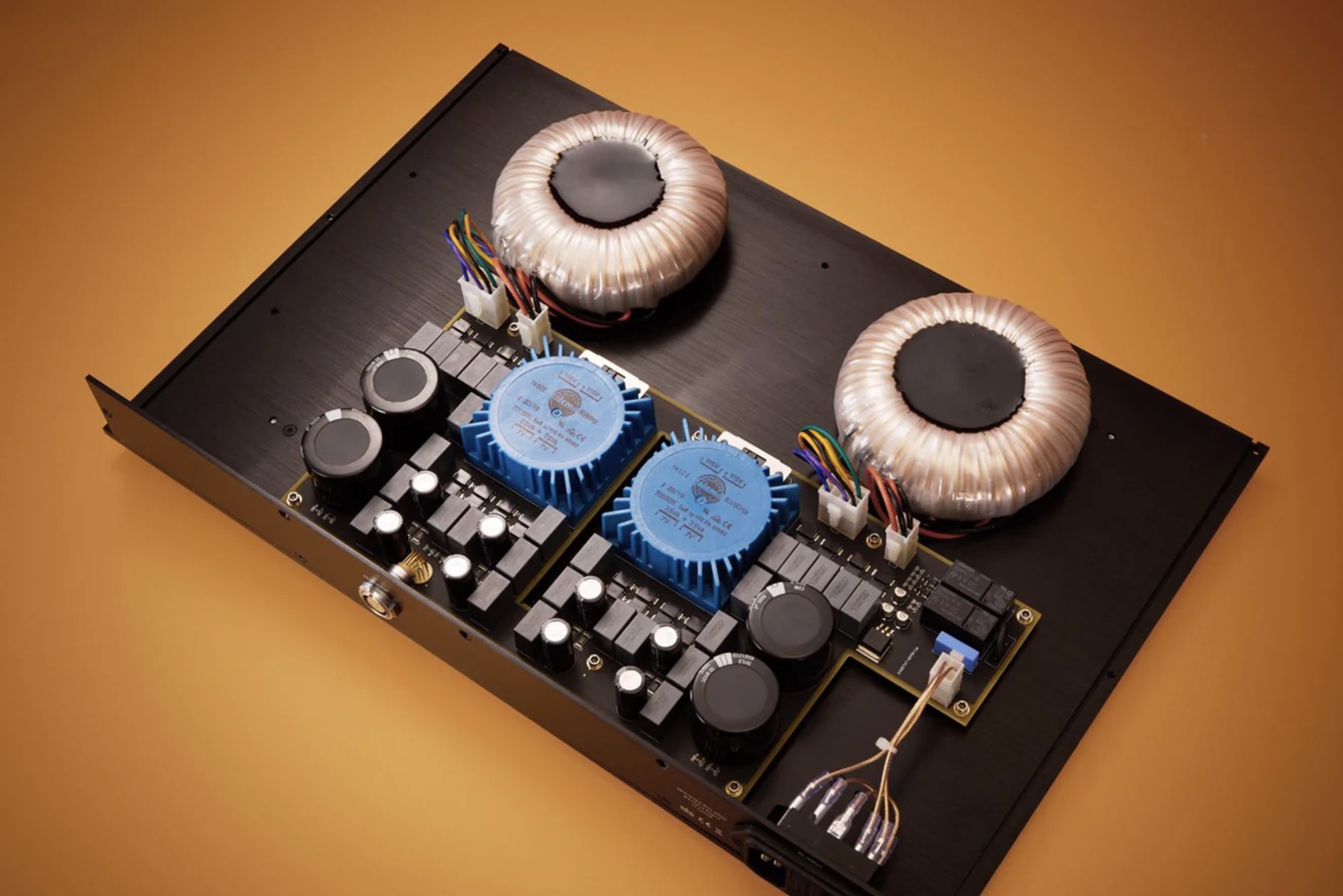 Holo Audio May