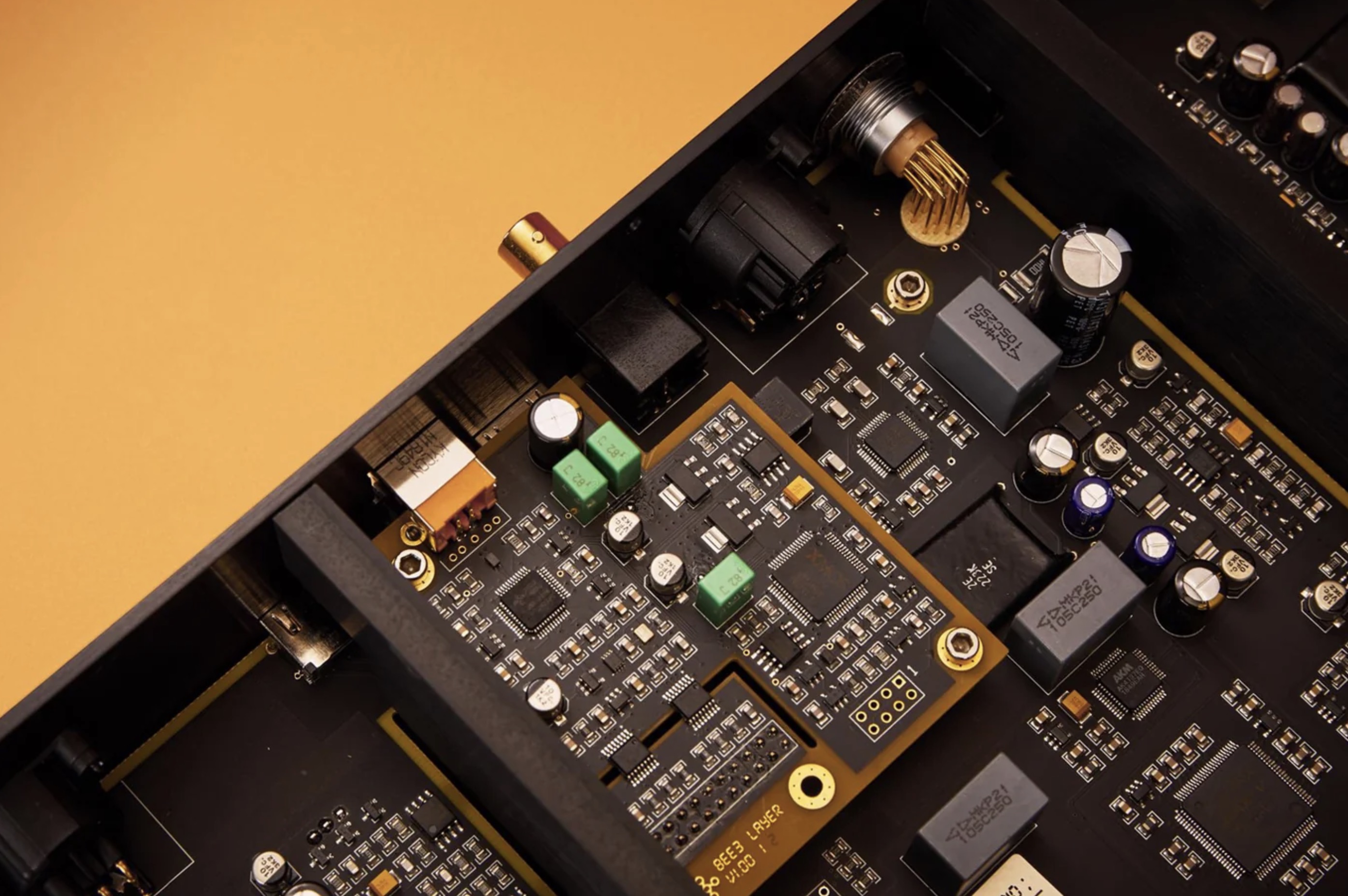 Holo Audio May KTE
