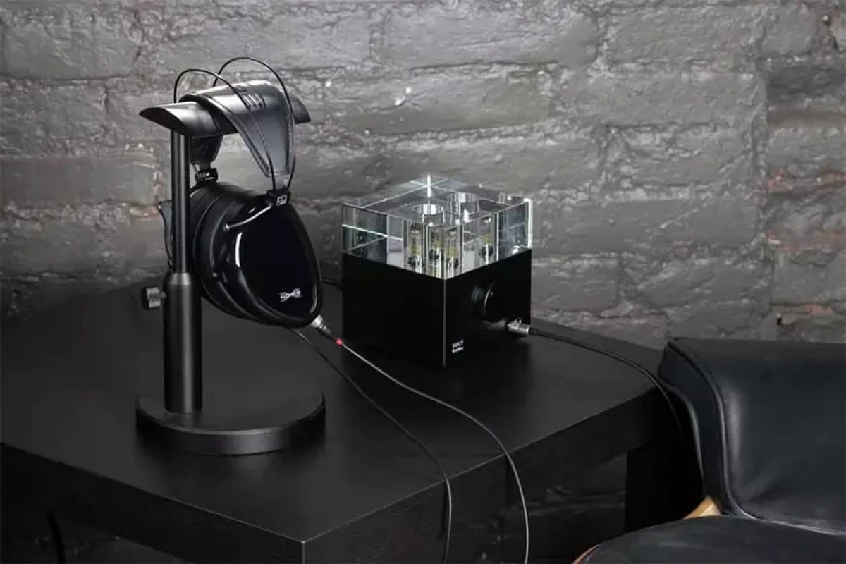 Dan Clark Audio Noire X – new planar headphones with Acoustic Metamaterial Tuning System
