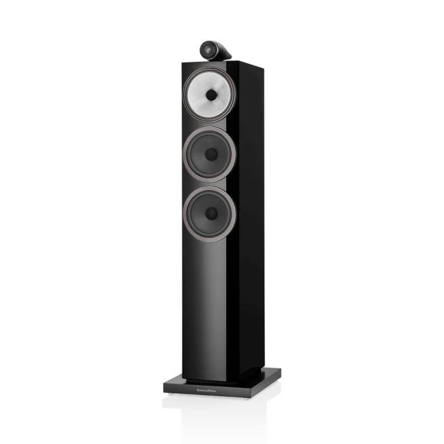 B&W  (Bowers & Wilkins) 703 S3