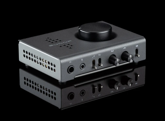 Schiit Audio GUNNR