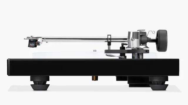 AVM Rotation R 30.3