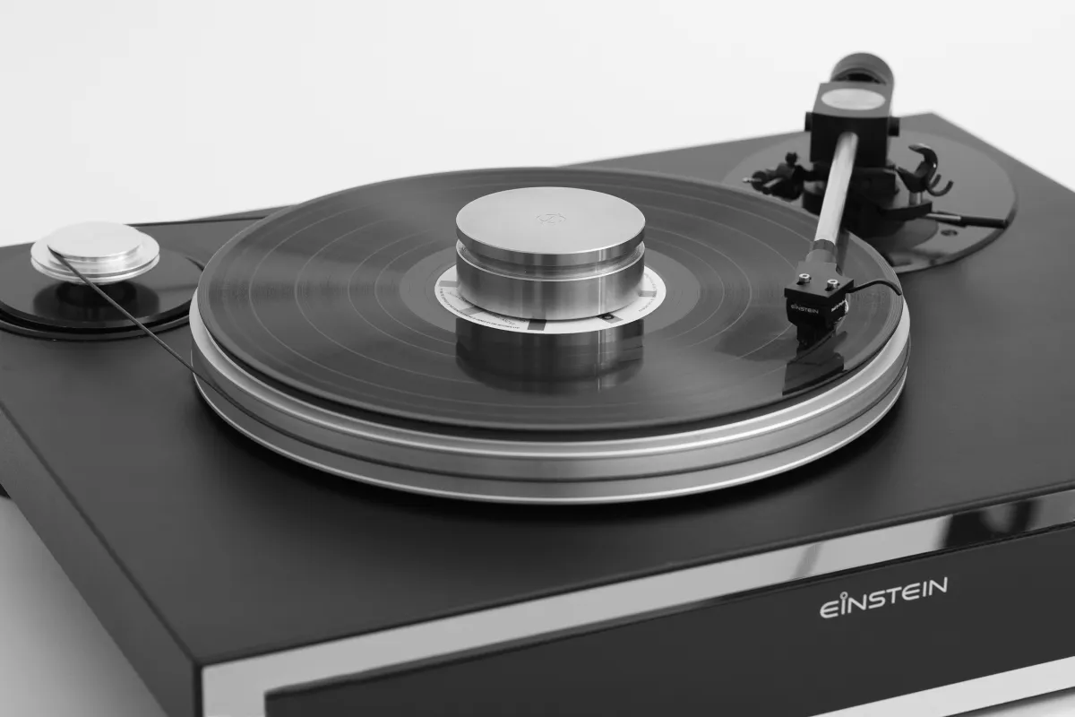 THE RECORD PLAYER