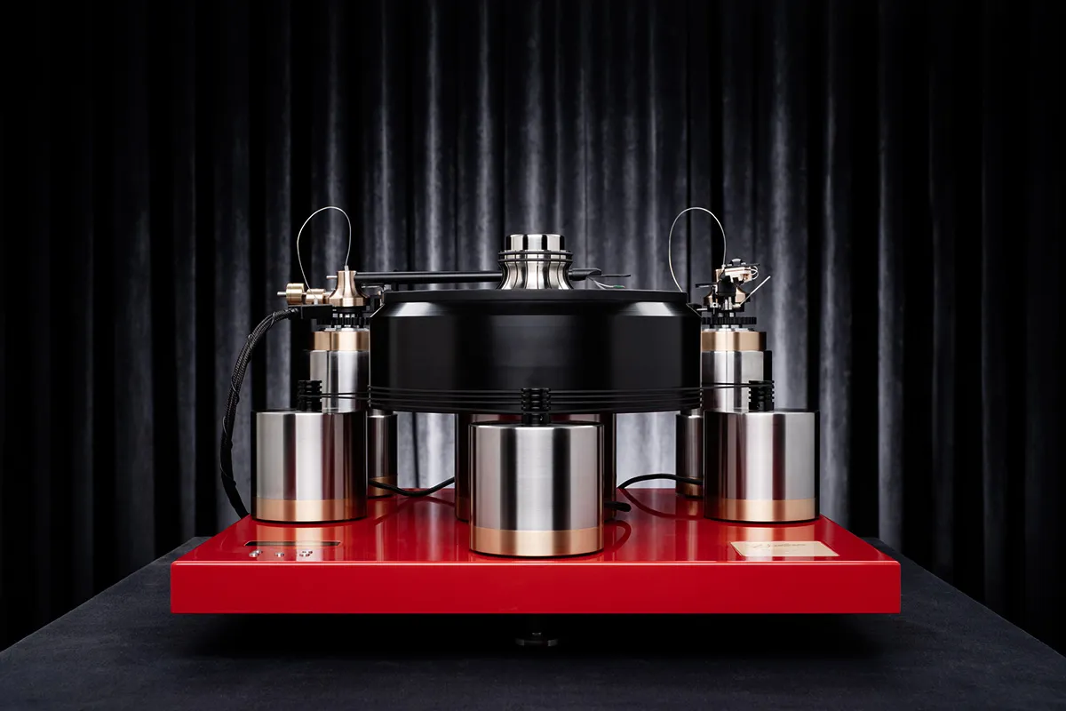 REFERENCE ROSSO CORSA EDITION