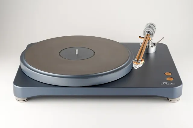 Thales Elegance