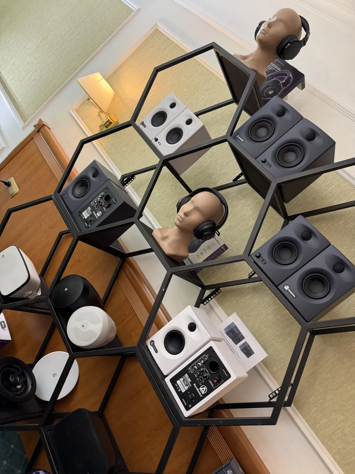 Image source - (c) Hifiverse