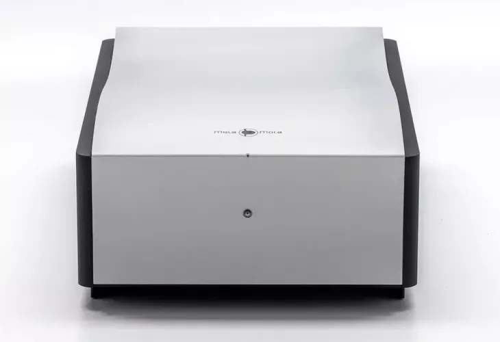 Mola Mola Ossetra – a Power Amplifier Based on D Trajectum Circuitry