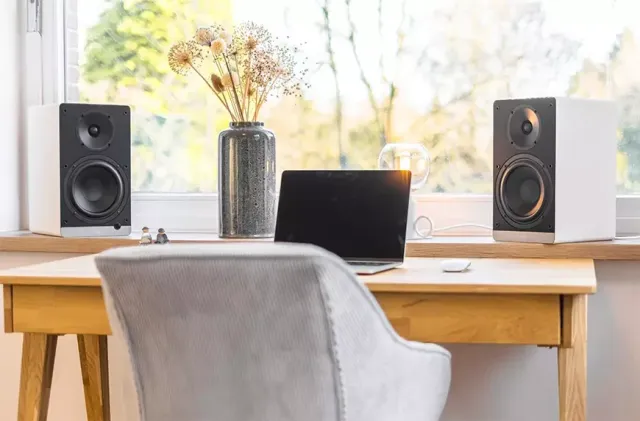 ELAC ConneX DCB61