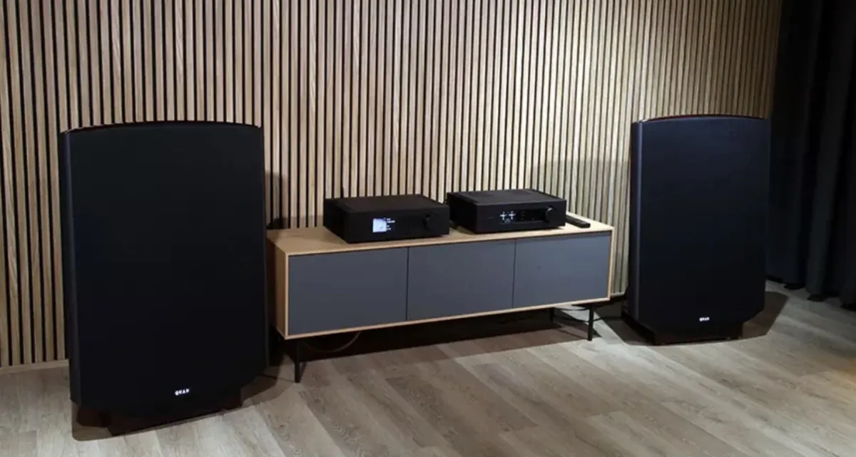 Quad Platina Integrated