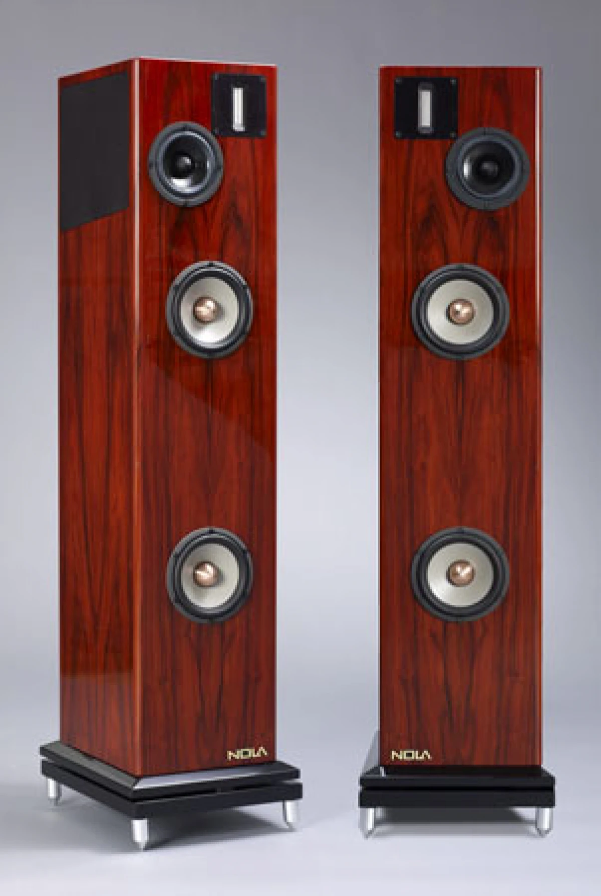 Metro Grand Reference Gold 3
