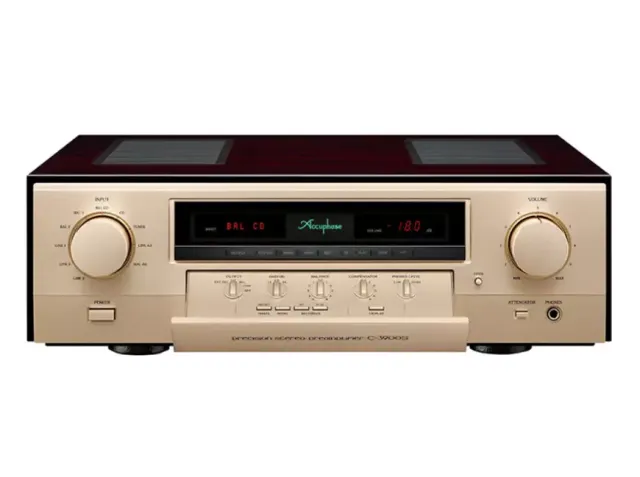 Accuphase C-3900S