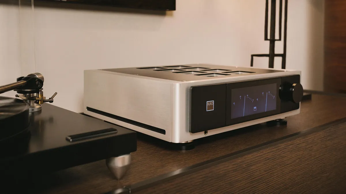 NAD M33 V2