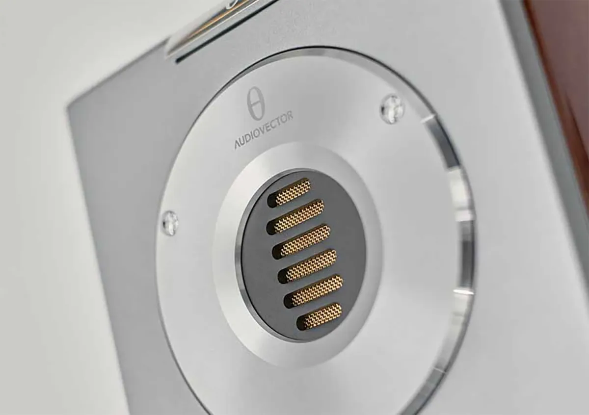 Audiovector R 5 Arreté
