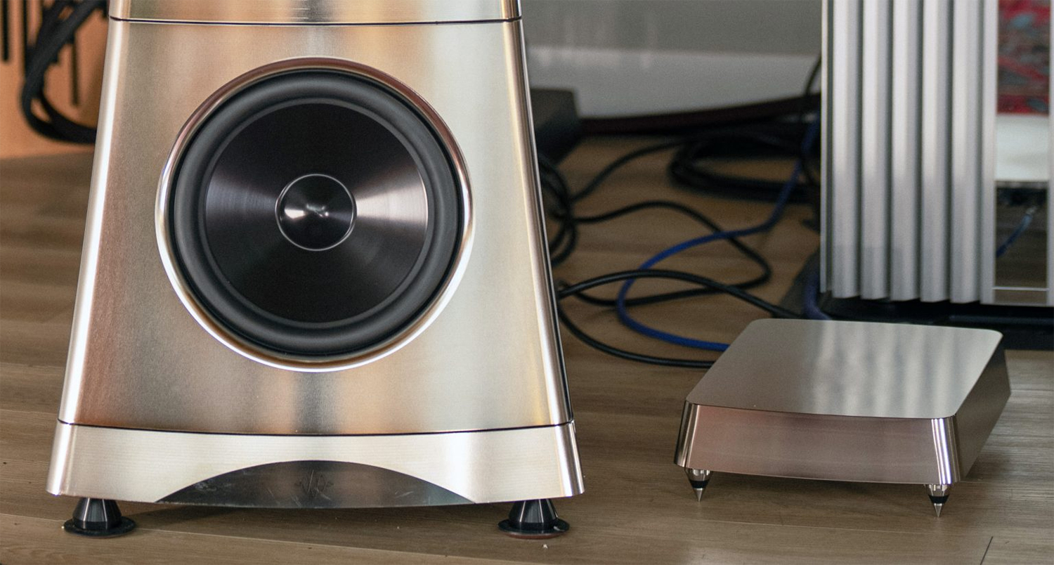 YG Acoustics Titan
