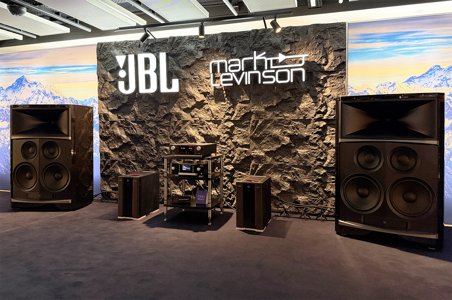 JBL Summit Everest