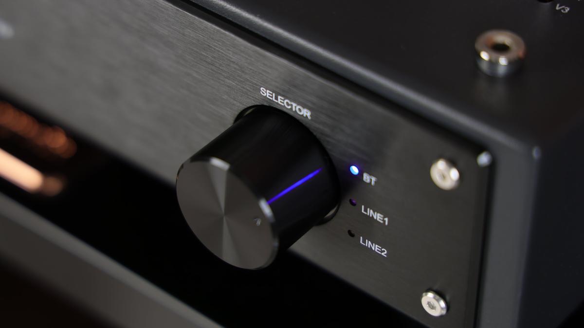 LM-216IA PLUS Integrated Tube Amplifier – Push-Pull KT88 – 2x45W 4