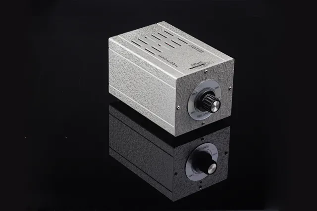 Line Magnetic PR-12