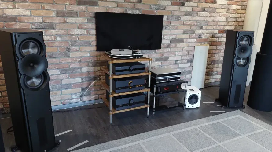 Hifiverse门户网站现已推出中文版。