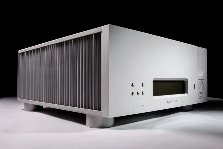Ypsilon Phaethon neo - A New Hybrid Integrated Amplifier